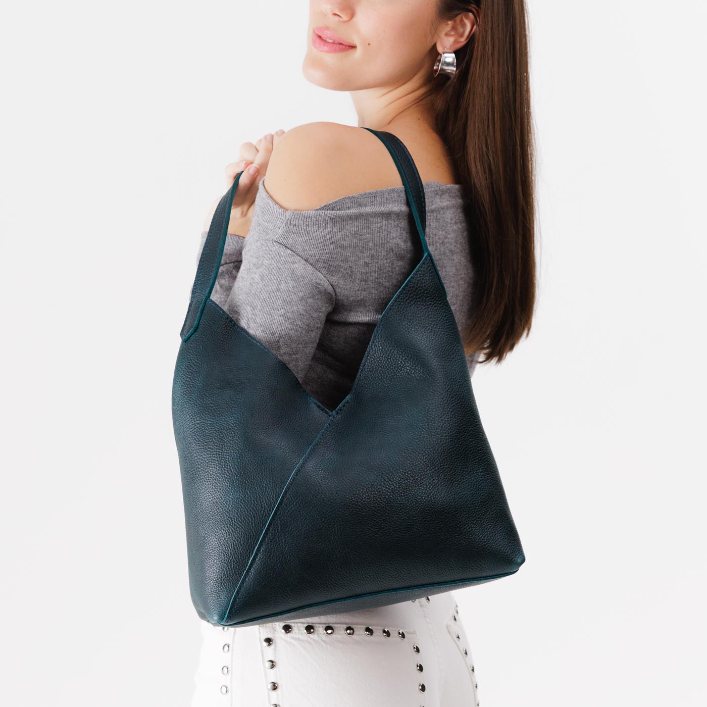 Naomi Leather Shoulder Bag with Adjustable Strap & Magnetic Closure