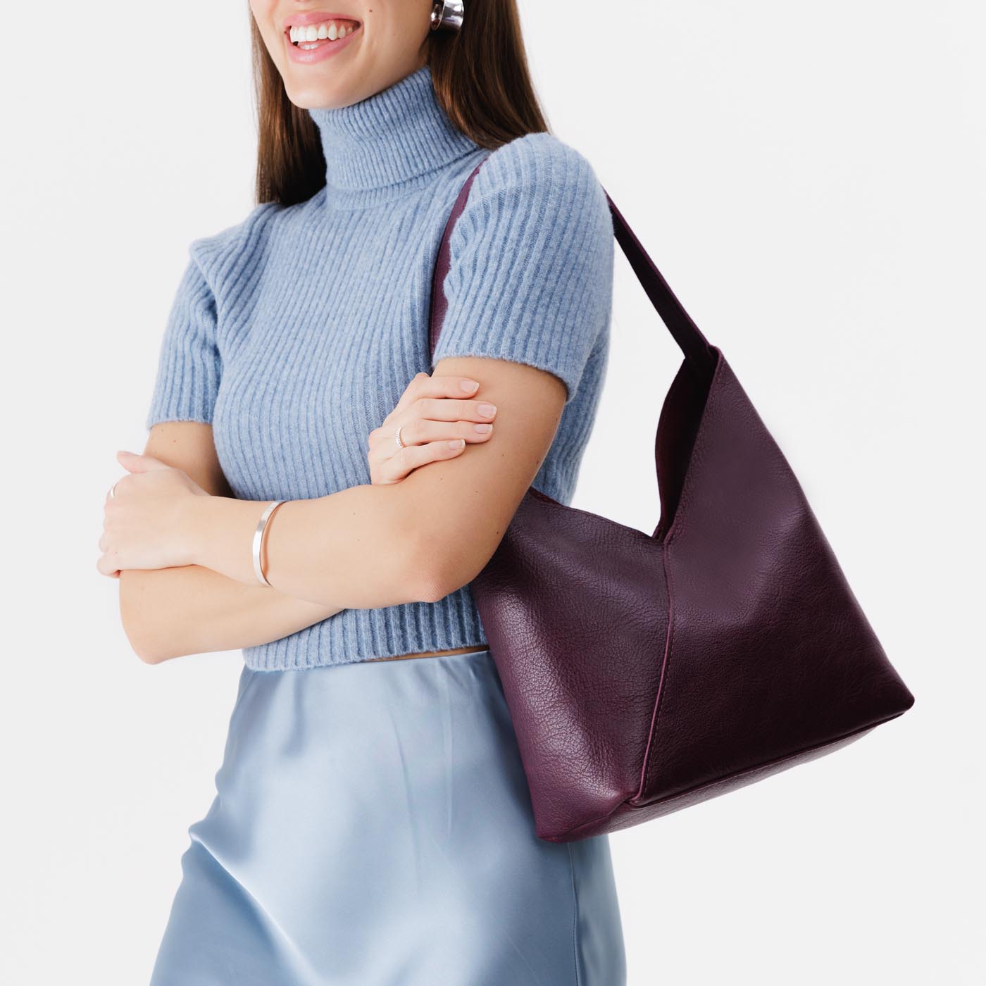 Naomi Leather Shoulder Bag with Adjustable Strap & Magnetic Closure