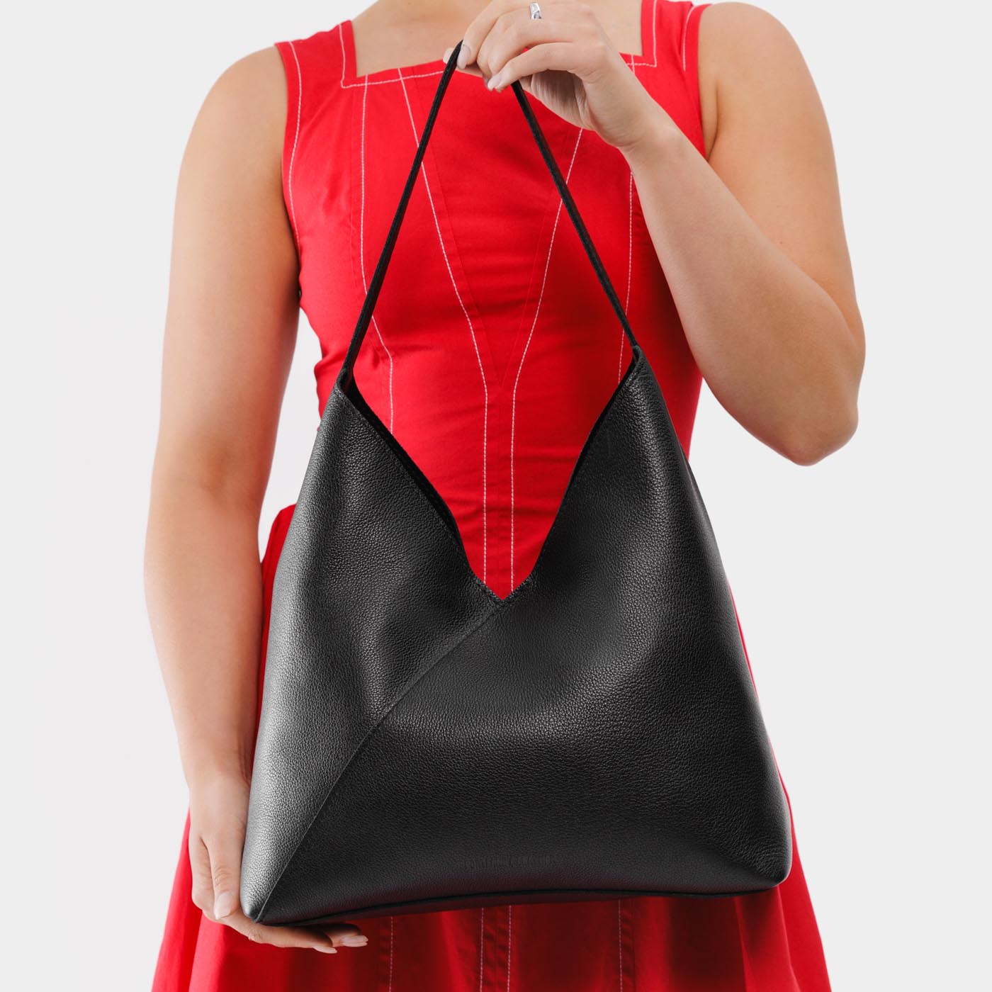 Naomi Leather Shoulder Bag with Adjustable Strap & Magnetic Closure