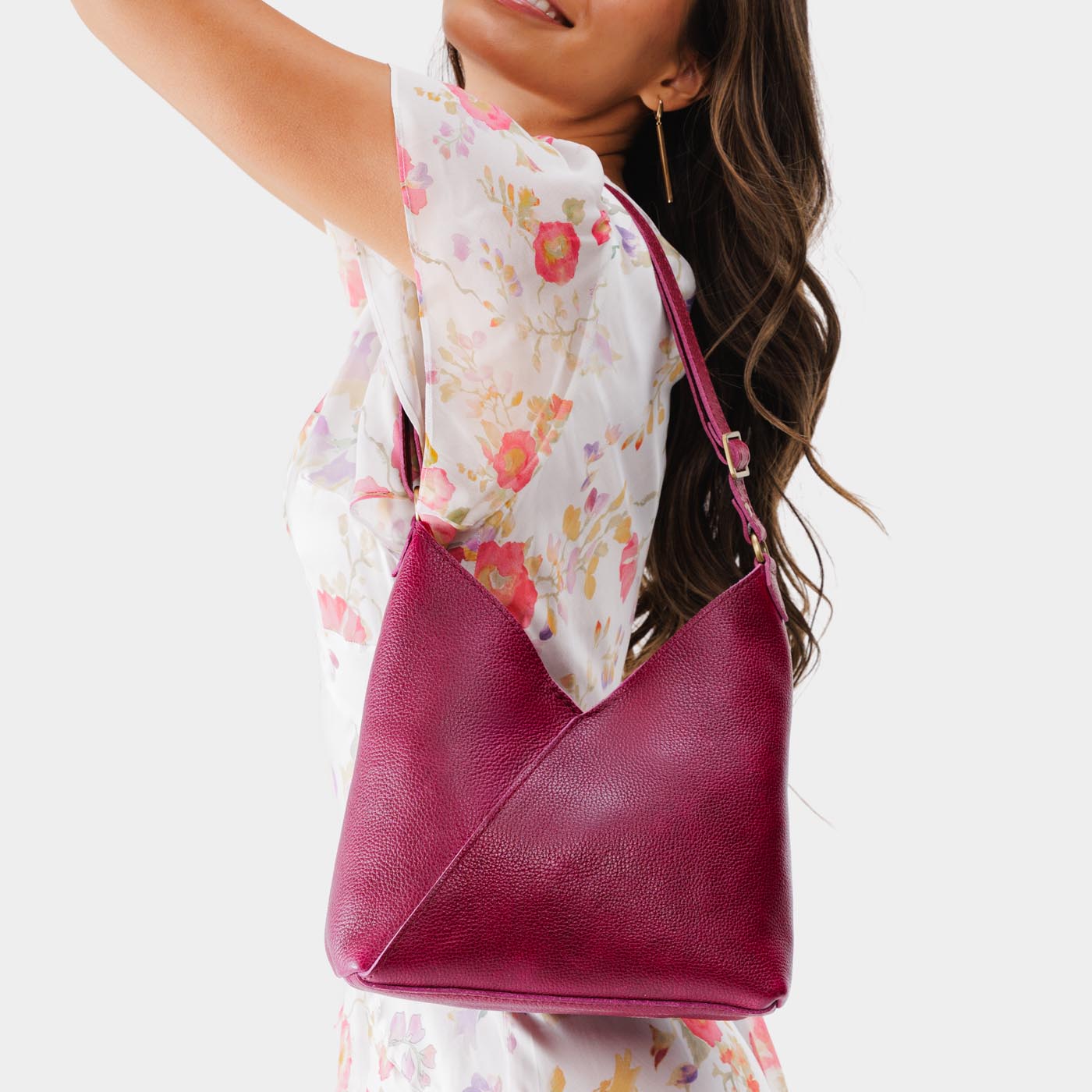 Naomi Leather Shoulder Bag with Adjustable Strap & Magnetic Closure