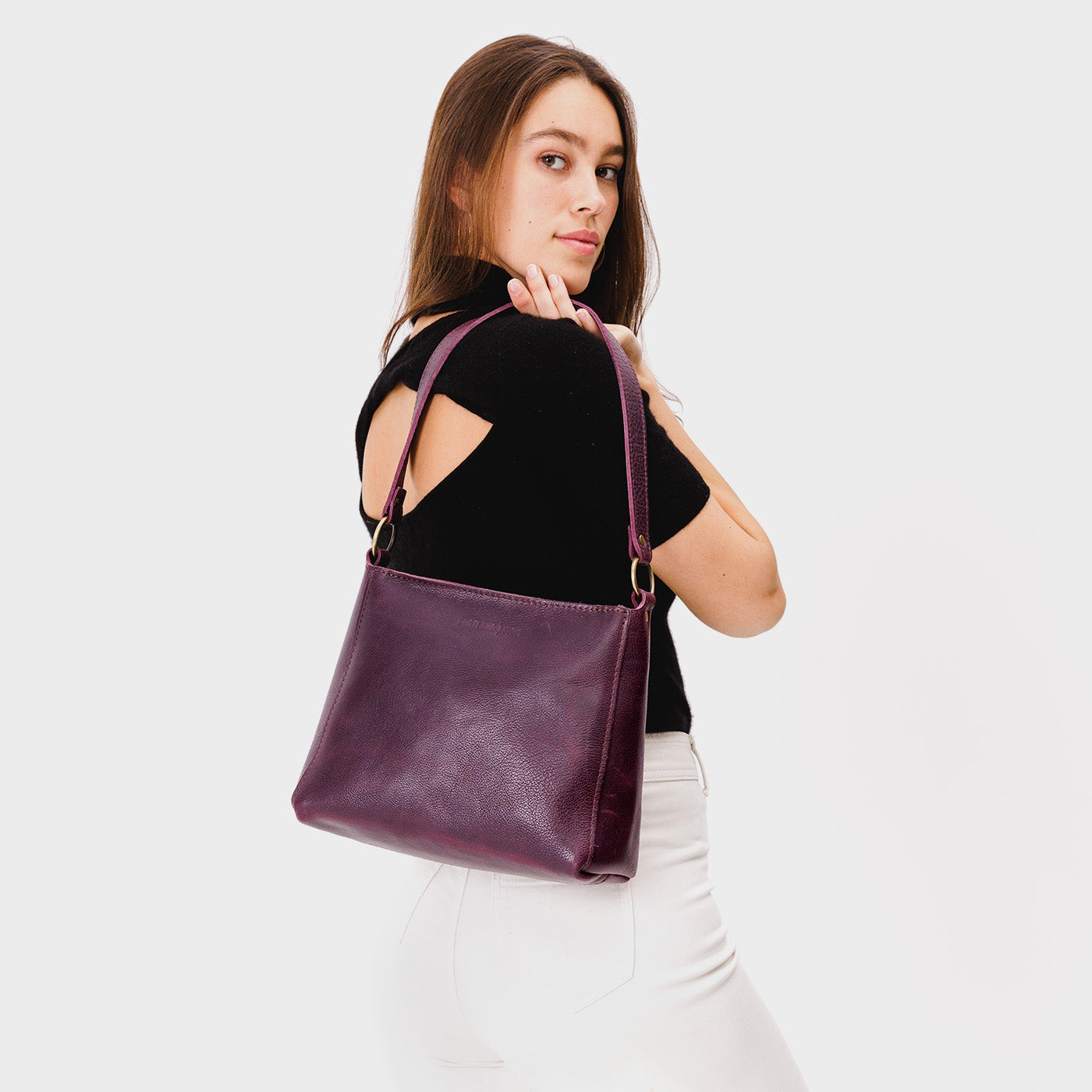 Leather Triangle Shoulder Bag with Phone Pocket & Zipper Closure