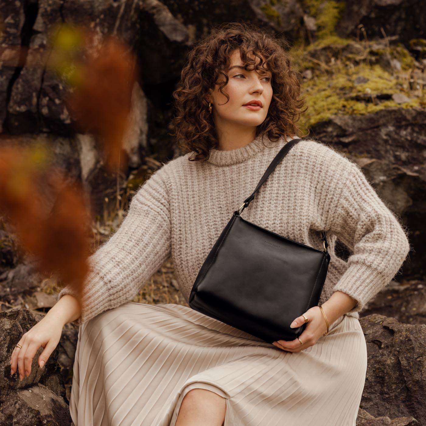 Leather Triangle Shoulder Bag with Phone Pocket & Zipper Closure