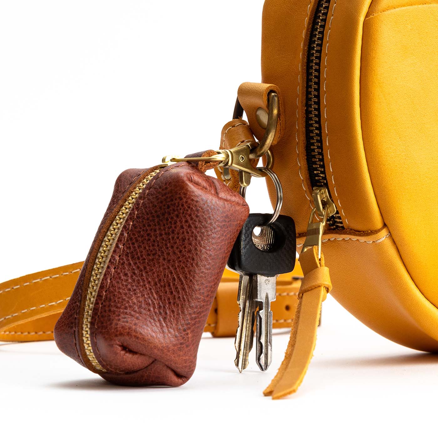 Dopp Keychain Pouch for Dog Waste Bags & Essentials