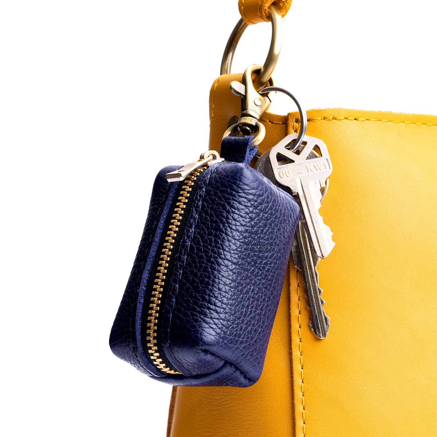 Dopp Keychain Pouch for Dog Waste Bags & Essentials