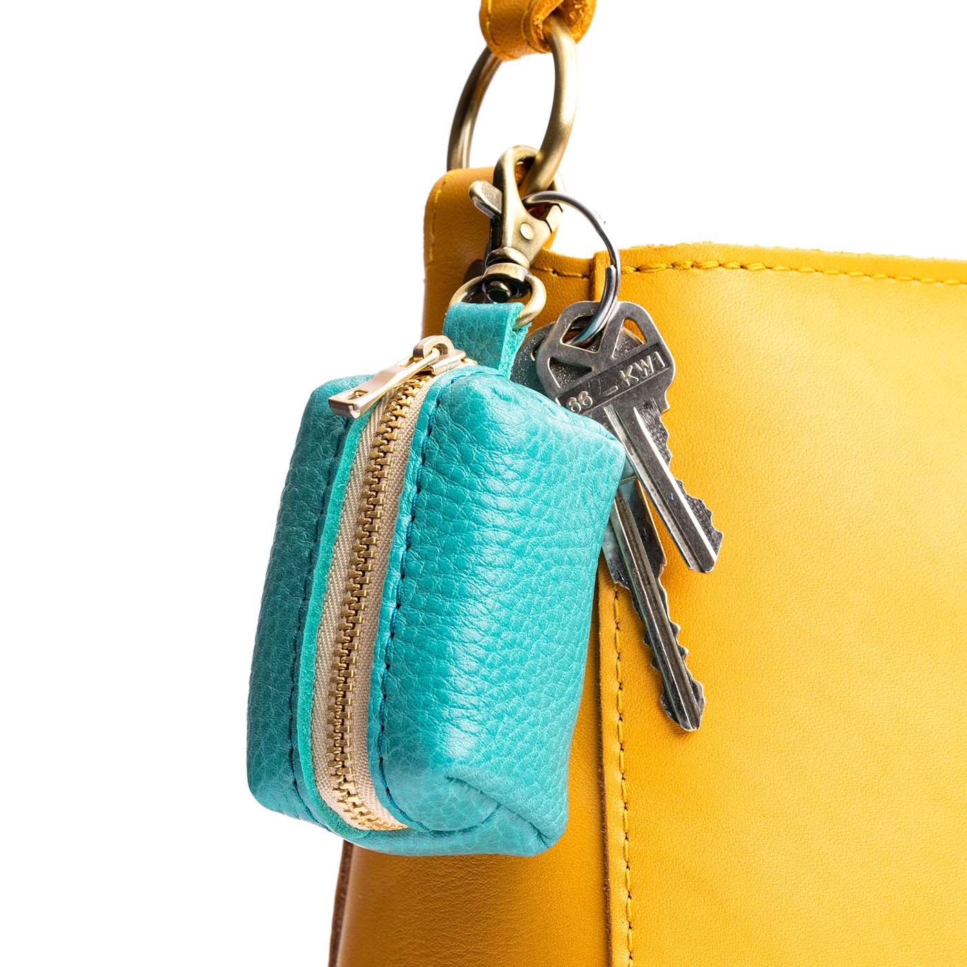 Dopp Keychain Pouch for Dog Waste Bags & Essentials