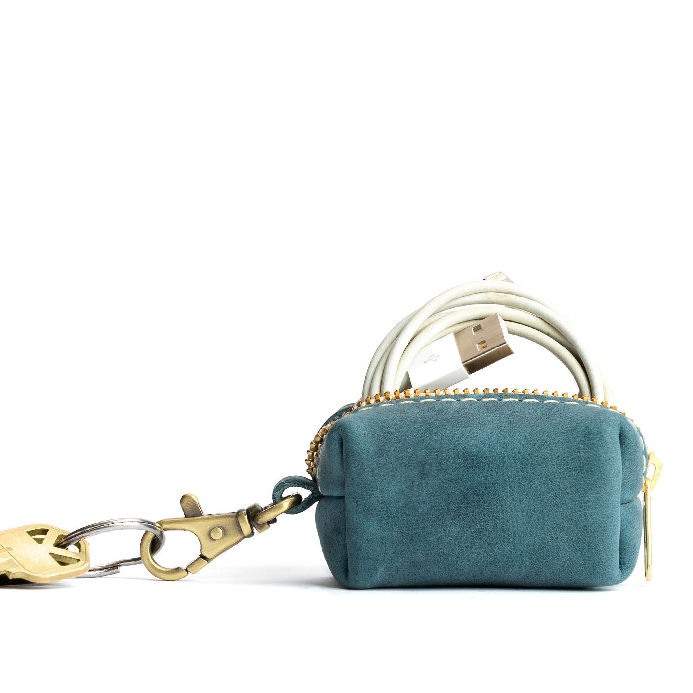 Dopp Keychain Pouch for Dog Waste Bags & Essentials