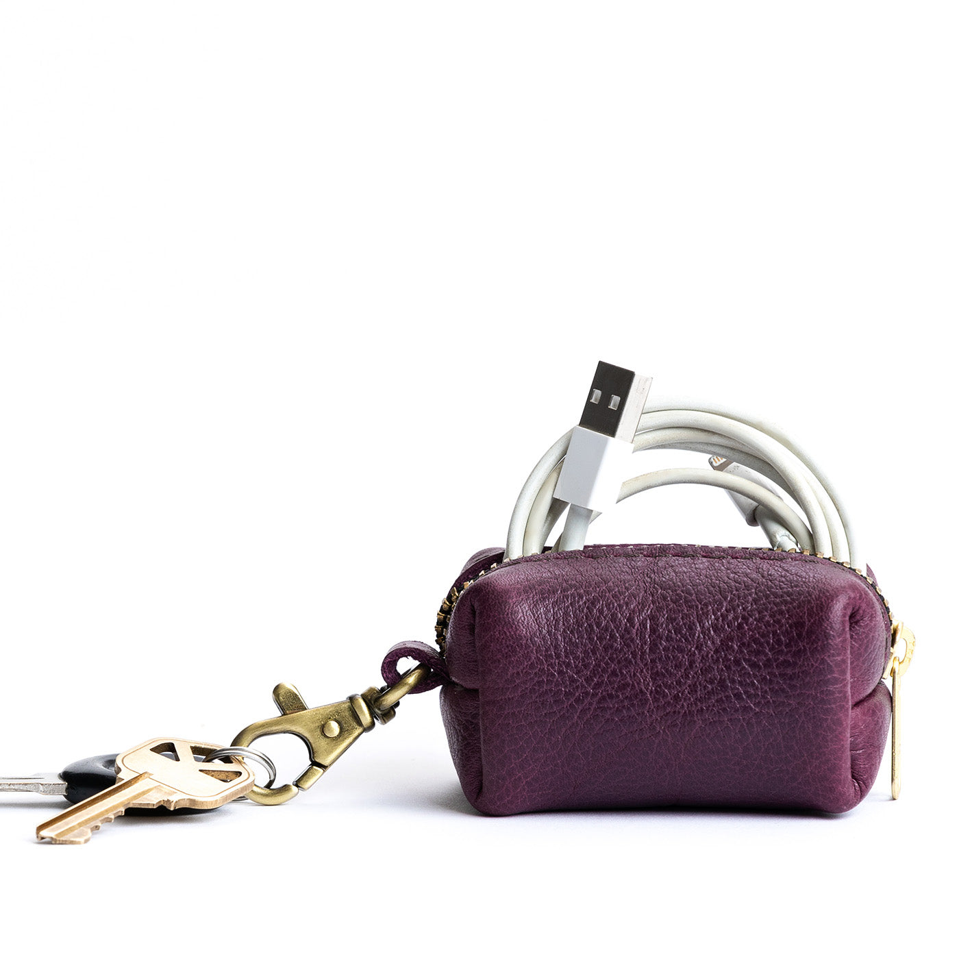 Dopp Keychain Pouch for Dog Waste Bags & Essentials