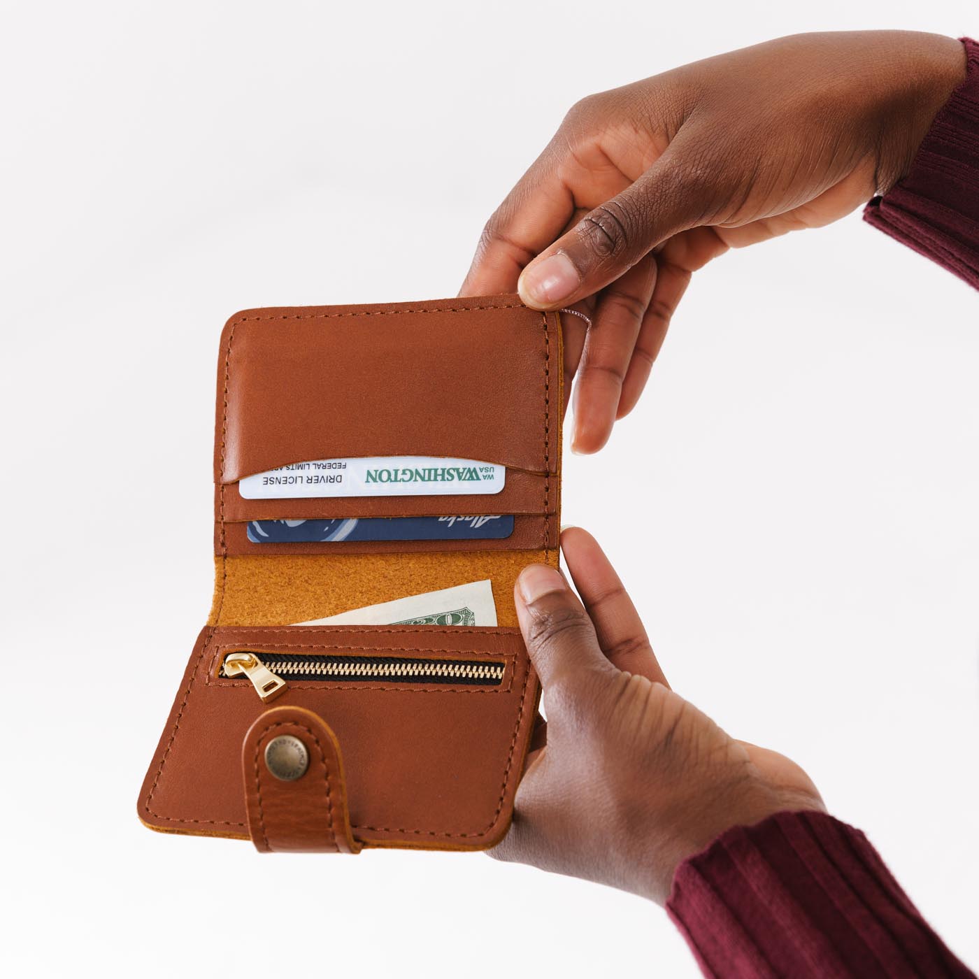 Compact Bifold Wallet with Card Slots & Zippered Coin Pocket