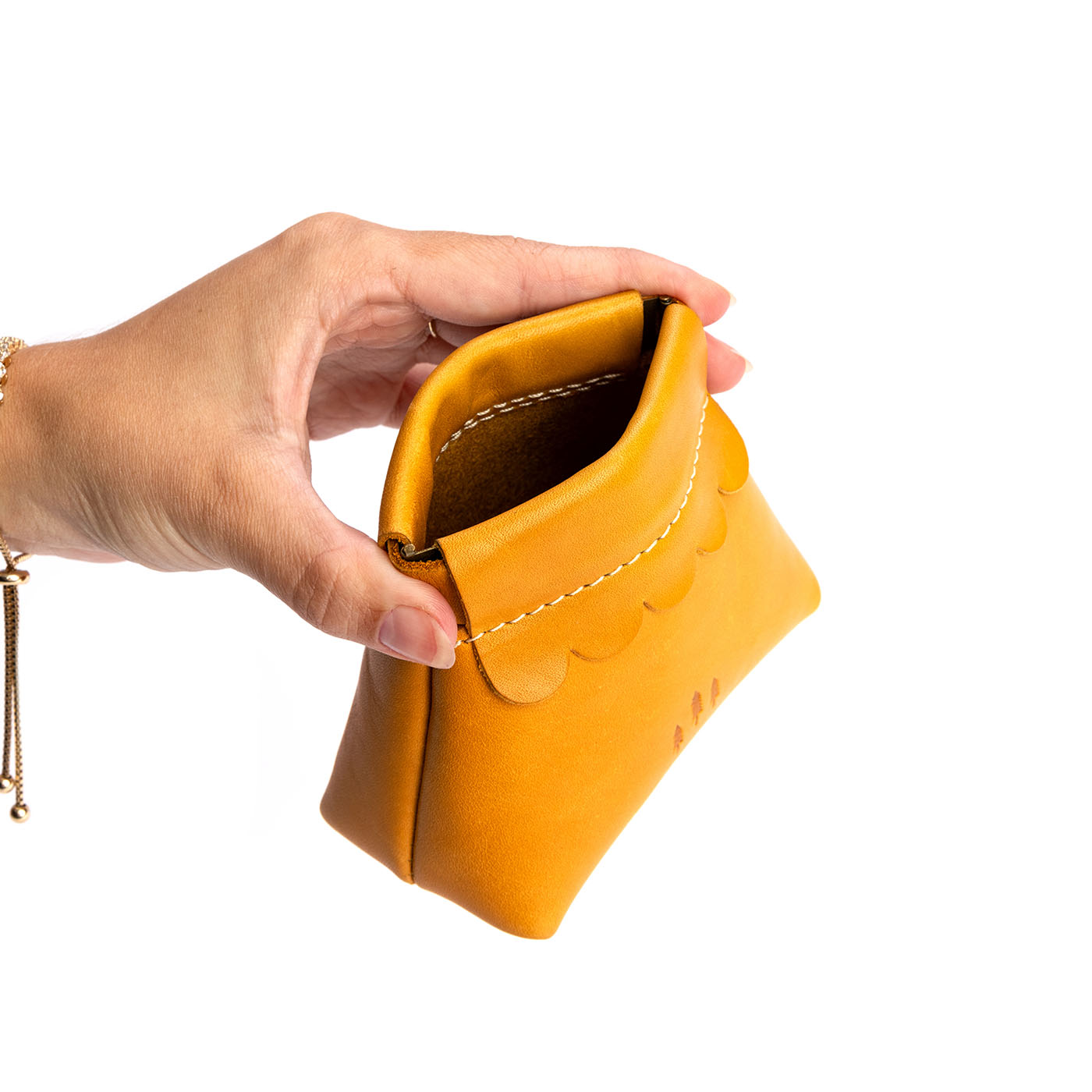 Small Leather Coin Pouch with Scalloped Detail - Stylish & Secure