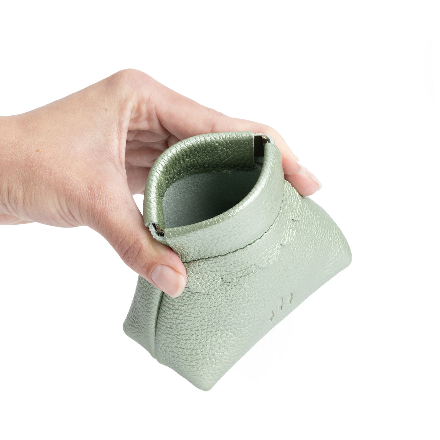 Small Leather Coin Pouch with Scalloped Detail - Stylish & Secure