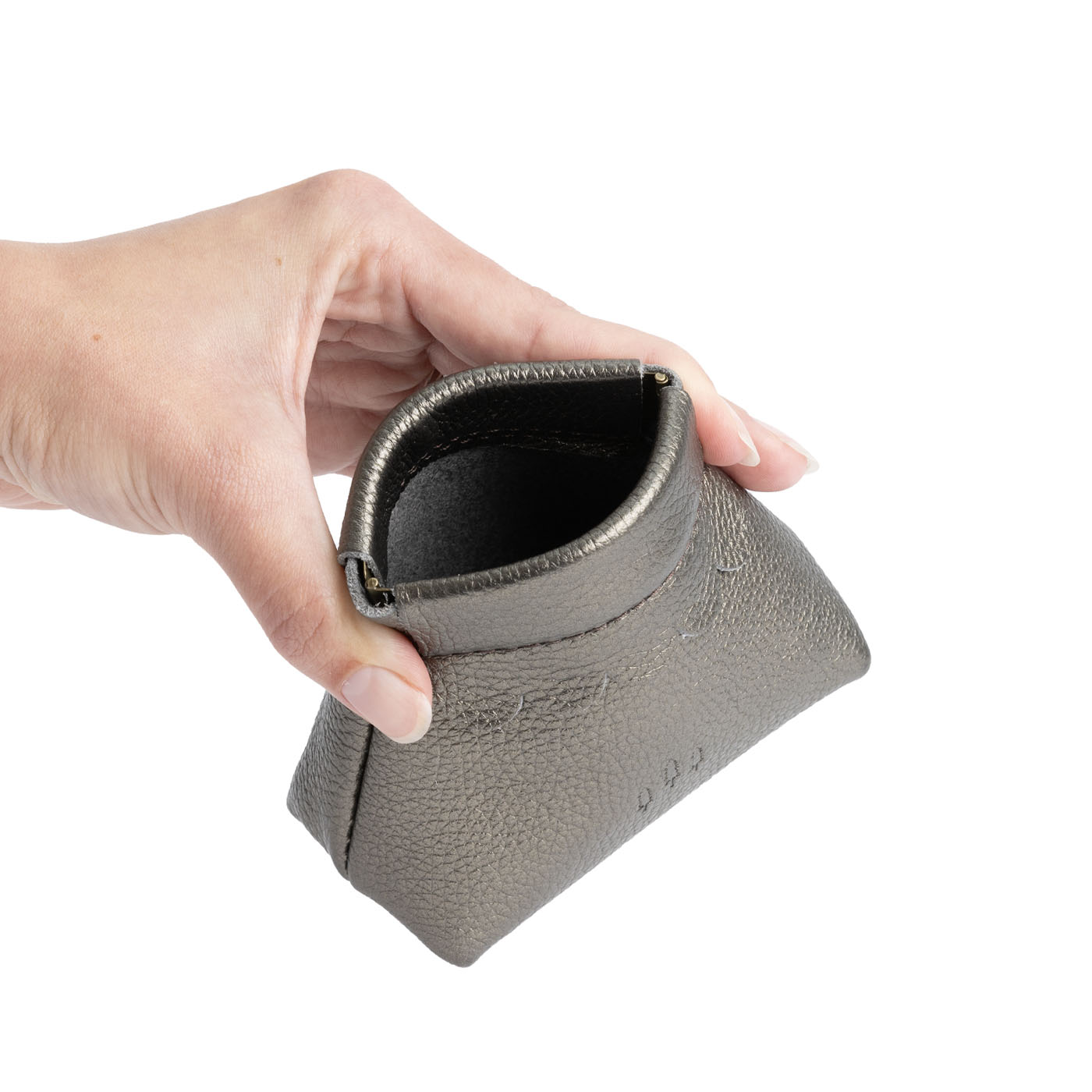 Small Leather Coin Pouch with Scalloped Detail - Stylish & Secure